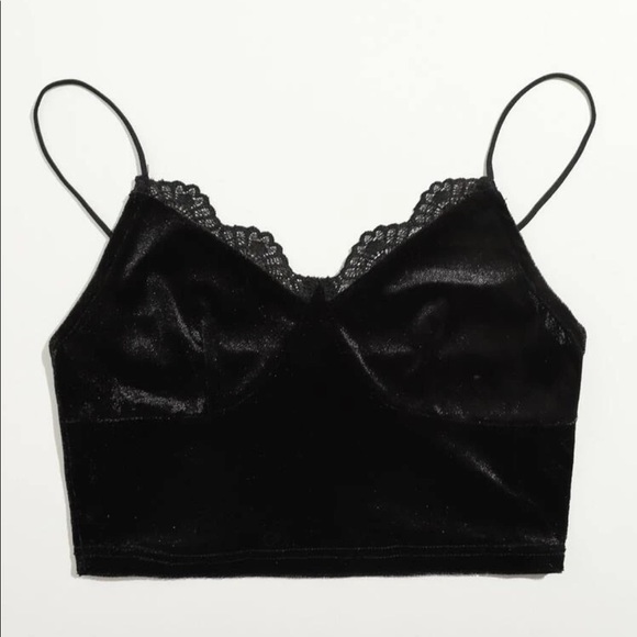 Cute Black Lace Trimmed Velvet Crop Top 😍 - Picture 2 of 4